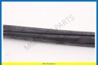 Rear window seal rubber with flute for trim  Saloon